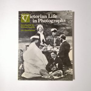 AA. VV. - Victorian life in photographs